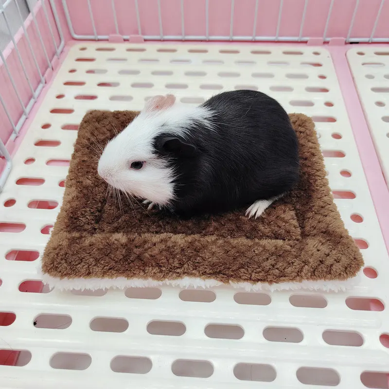 Soft Sleep Mat for Hamster Pet Pee Pad Puppy Kitten Blanket Bed Mat Guinea Pig Plush Mat Bed Small Animal Mat Mini Pet Bed Pad