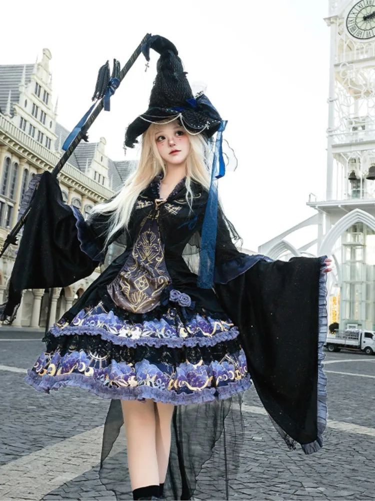 

New fashionable Gothic-style short dress