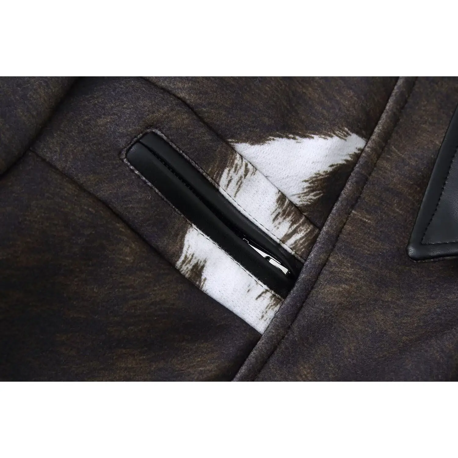 Modna kurtka damska ze skóry ekologicznej z nadrukiem krowiego wzoru, nowa kolekcja jesienna, JNLEAOG, z włókna poliestrowego, z długim rękawem, zapinana na zamek.