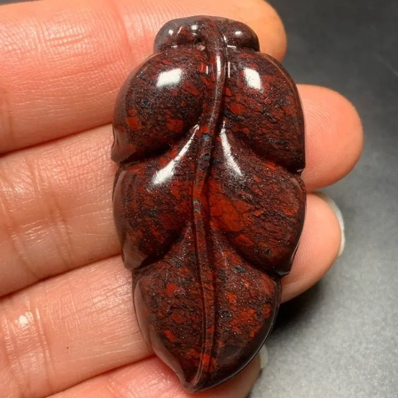 Pendant Leaf Pendant Golden Branches and Jade Leaves