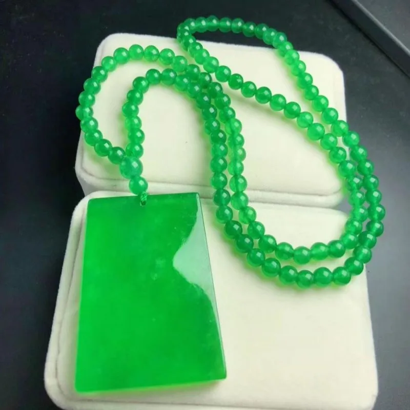 

Full Green Brand Pendant Ice Pendant Jade Pendant, Classic Simple Jewelry