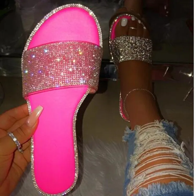 

Glitter Slippers Women Summer Sandals Fashion Bling Female Candy Color Flip Flops Beach Diamond Flat Shoes Outdoor Sandals