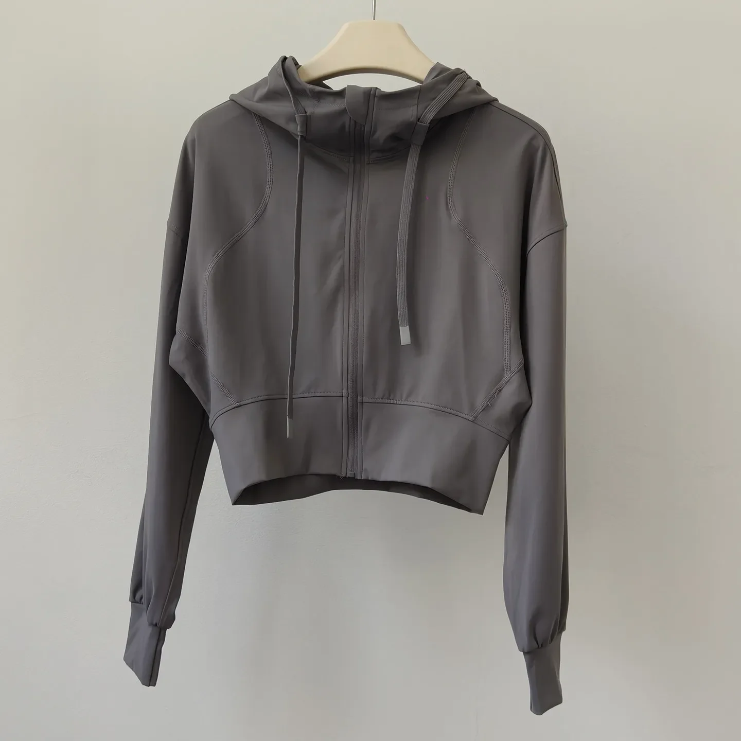 Damen Slim-Fit Langarm-Yoga-Oberteil, Pilates-Trainingsshirt, Kapuzen-Sportjacke für Fitness und Training – Detail 7
