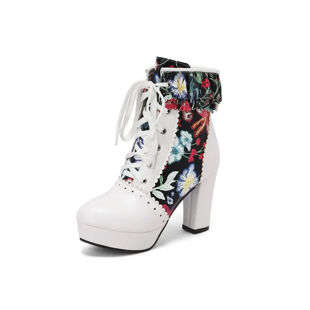 Kawaii Cosplay Lolita Flora Print Patchwork Schnür-Brogues für Damen, modische Plateauschuhe – süße Ankle Booties in Übergröße