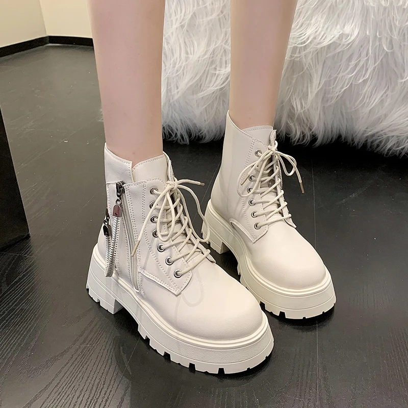 

Leather Chelsea ladies Classic Punk Female Goth Shoes Minimalist Women Boots Casual Shoes High Platform Boots Women Botas Mujer