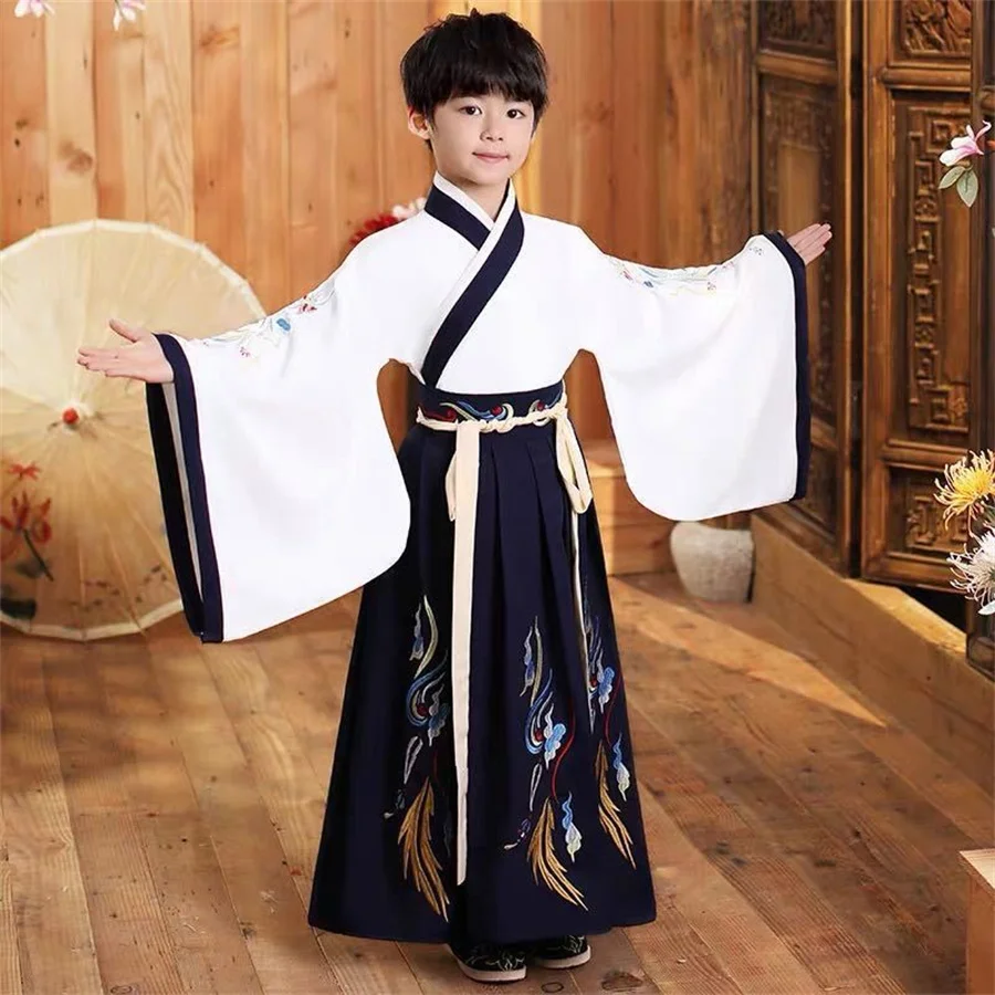 النمط الصيني التقليدي Hanfu الأطفال الصبي عباءة الحرس الساموراي فارس حفلة تأثيري حلي الاطفال تانغ دعوى الأداء وتتسابق