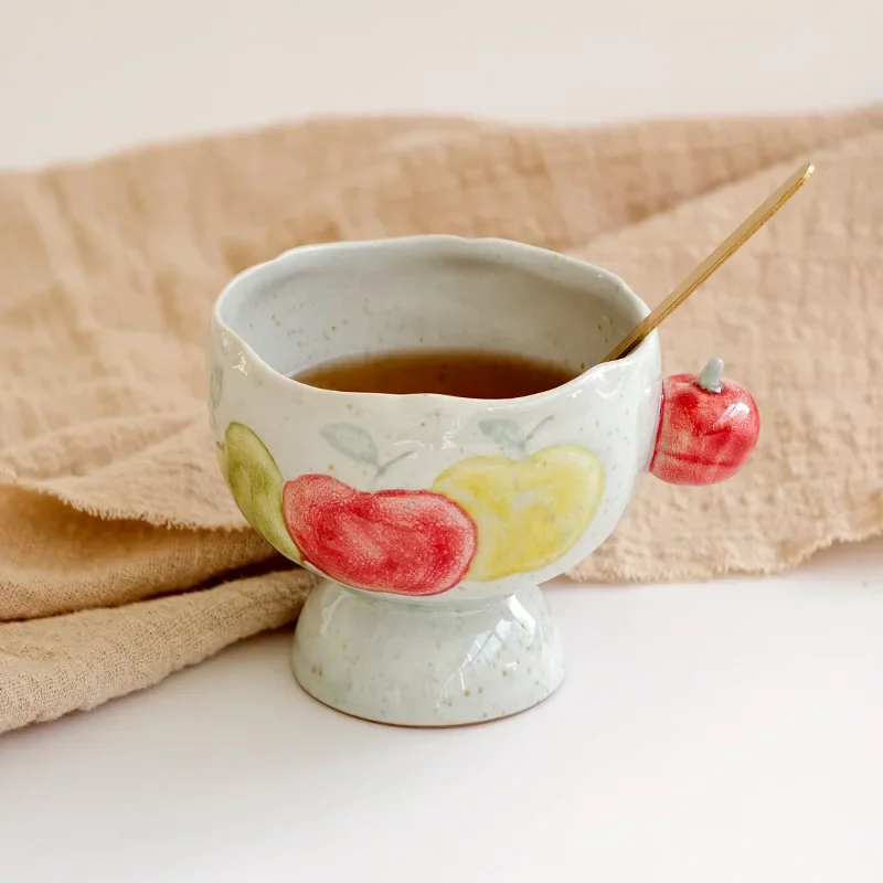 Hand-Painted Apple Coffee Mug Cute Ceramic Water Cup for Couples Afternoon Tea Home Drinkware Charming Gifts Cute Ceramic Cup