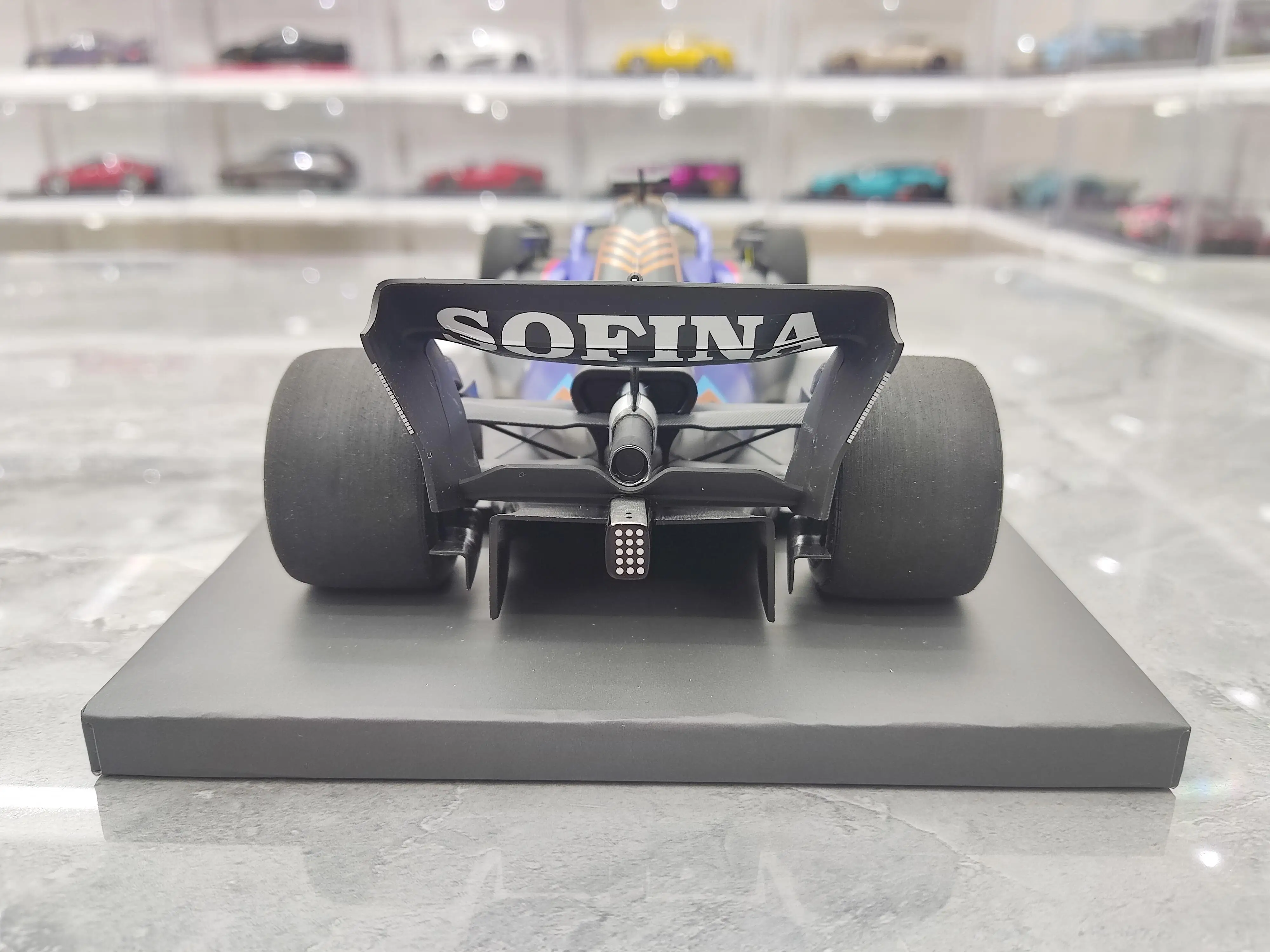 Minichamps 1:18 F1 Williams FW44 Albon 2022 Miami Station Simulation Limited Edition Resin Metal Static Car Model Toy Gift