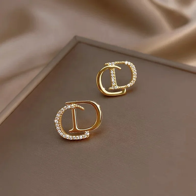 Trendy Initial Letter Stud Earrings For Women Luxury Party Earrings Ear Jewelry 2024