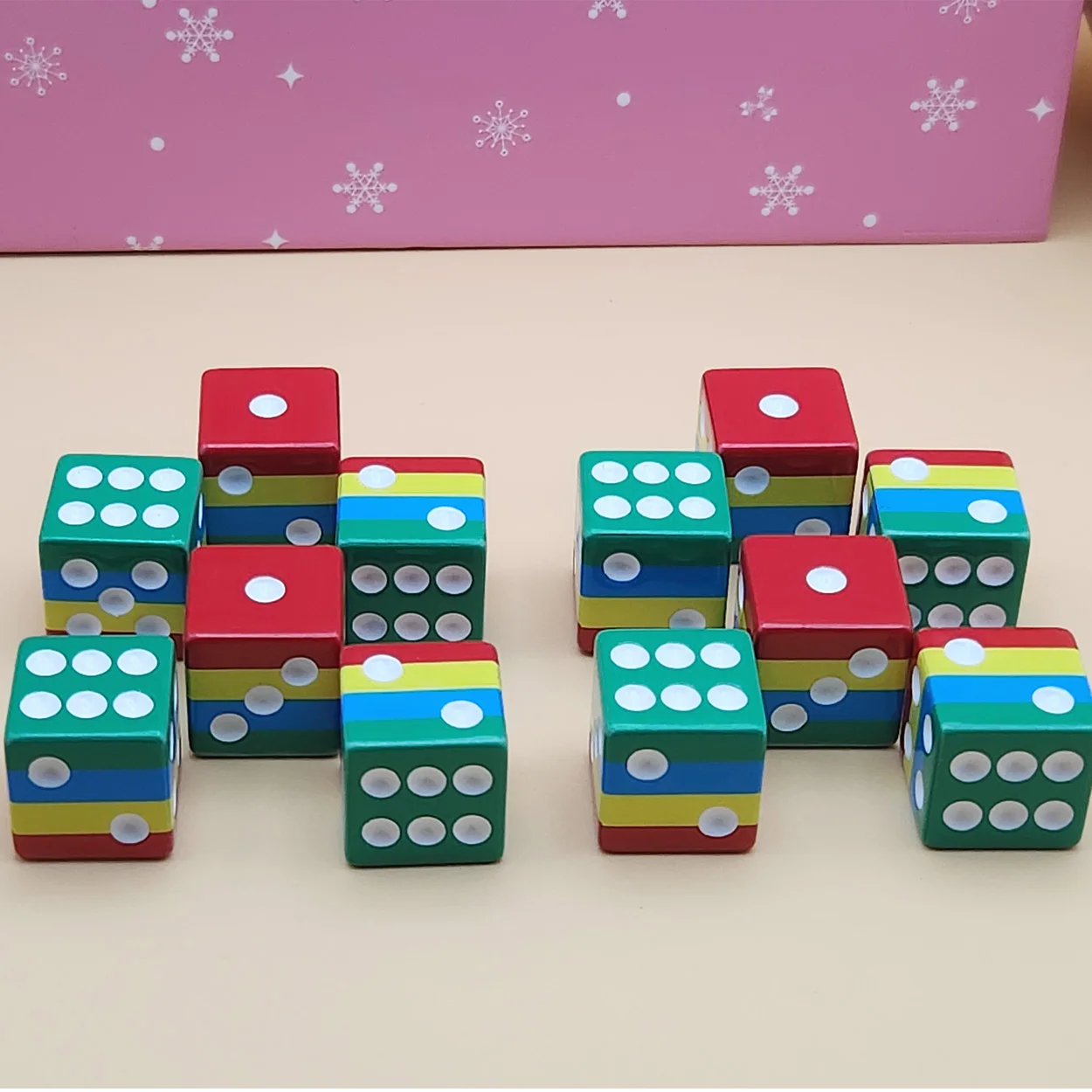 12pcs/set, D6 atmosphere dice set with red, green, blue, and yellow color combinations, essential for multiplayer games