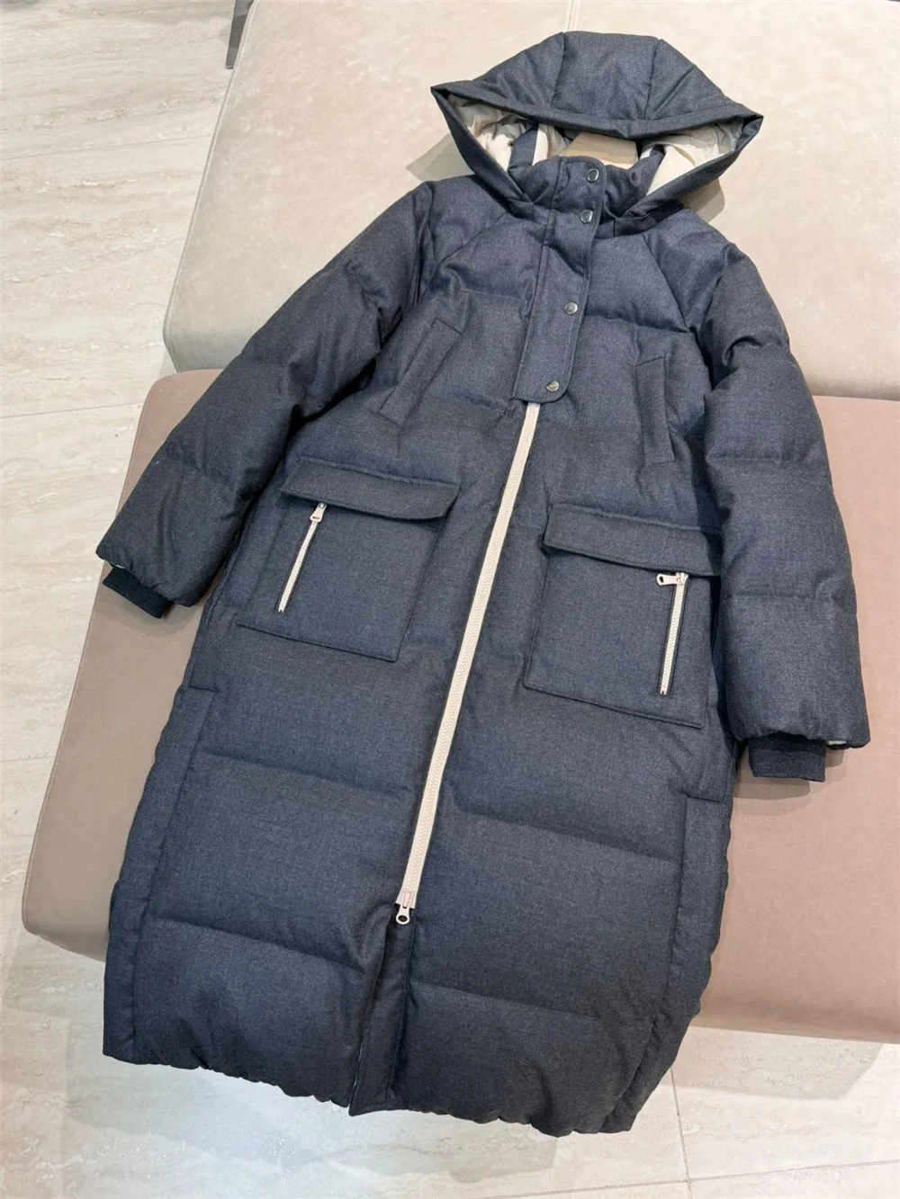 

Women's Mid-Length Goose Down Jacket Knitted Fabric Hooded Warm Down Coat Fashion Versatile