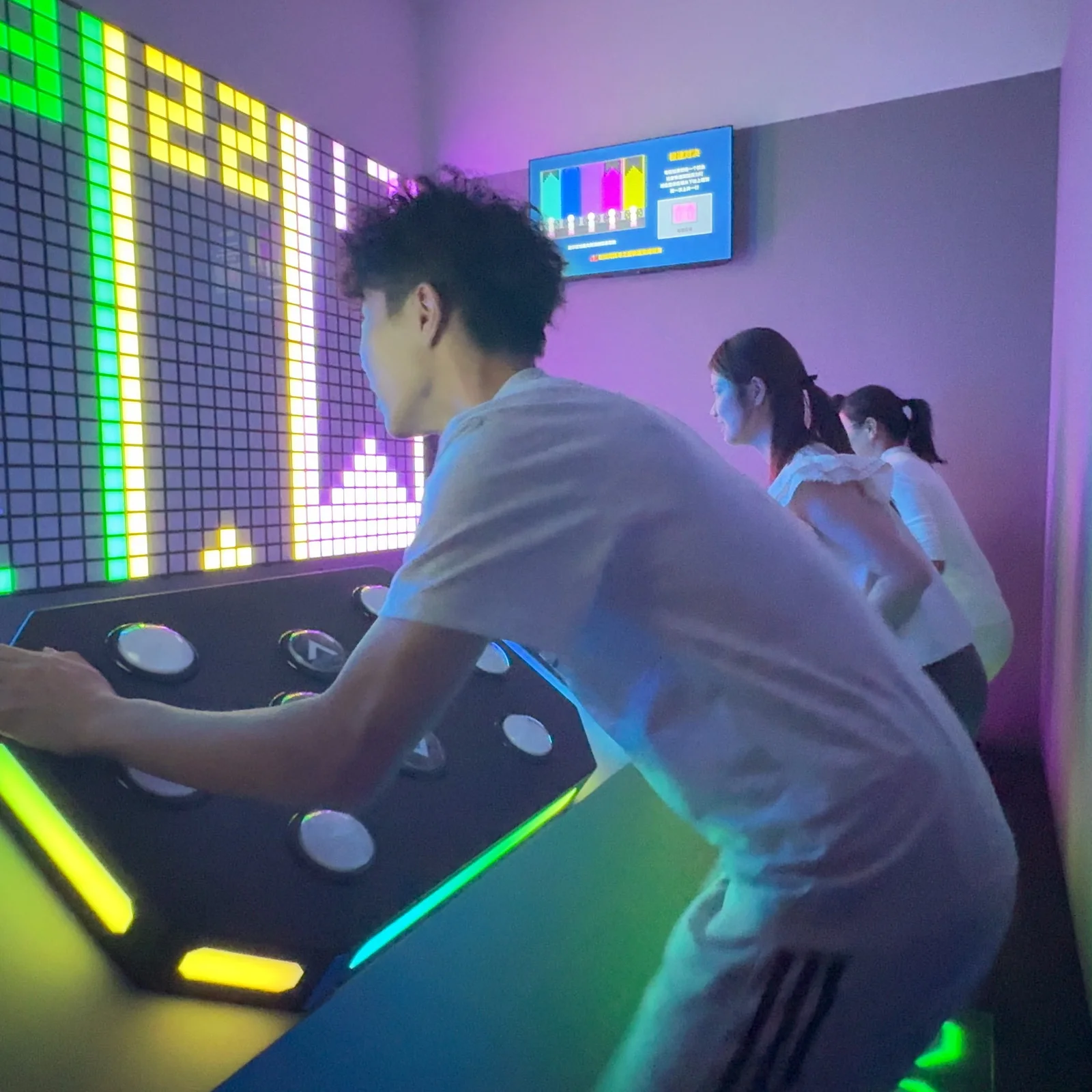 Interactive Push Button Console Game Team Building, Construction Activities, Hot Activate Challenge Activate Game Control