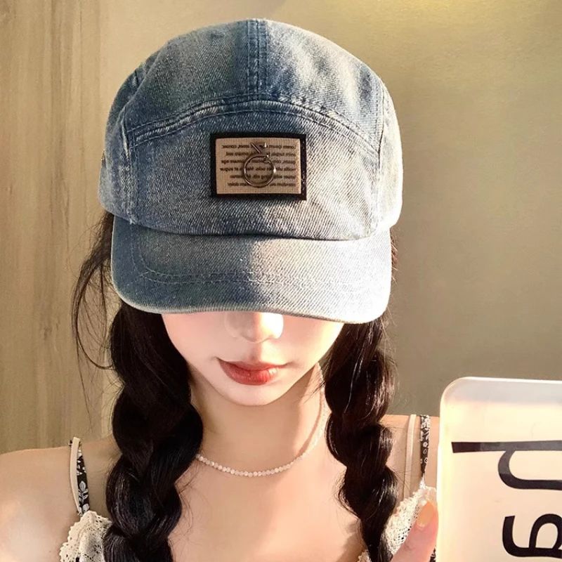 

Retro Washed Denim Sticker Label Design Baseball Cap Men's and Women's Niche Spring and Autumn Short Brim Sunshade Hip-hop Hat
