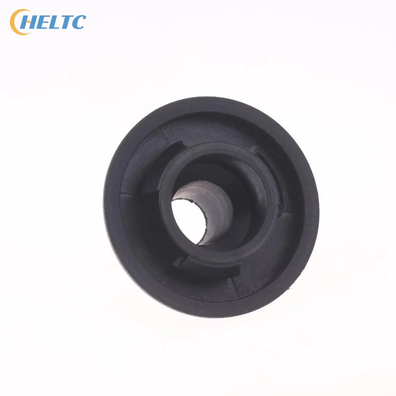 1PCS Rubber For HP100/HP101/HP102 Milking Machine Vacuum Pulsator Adapter Black Base Dairy Milking Accessories