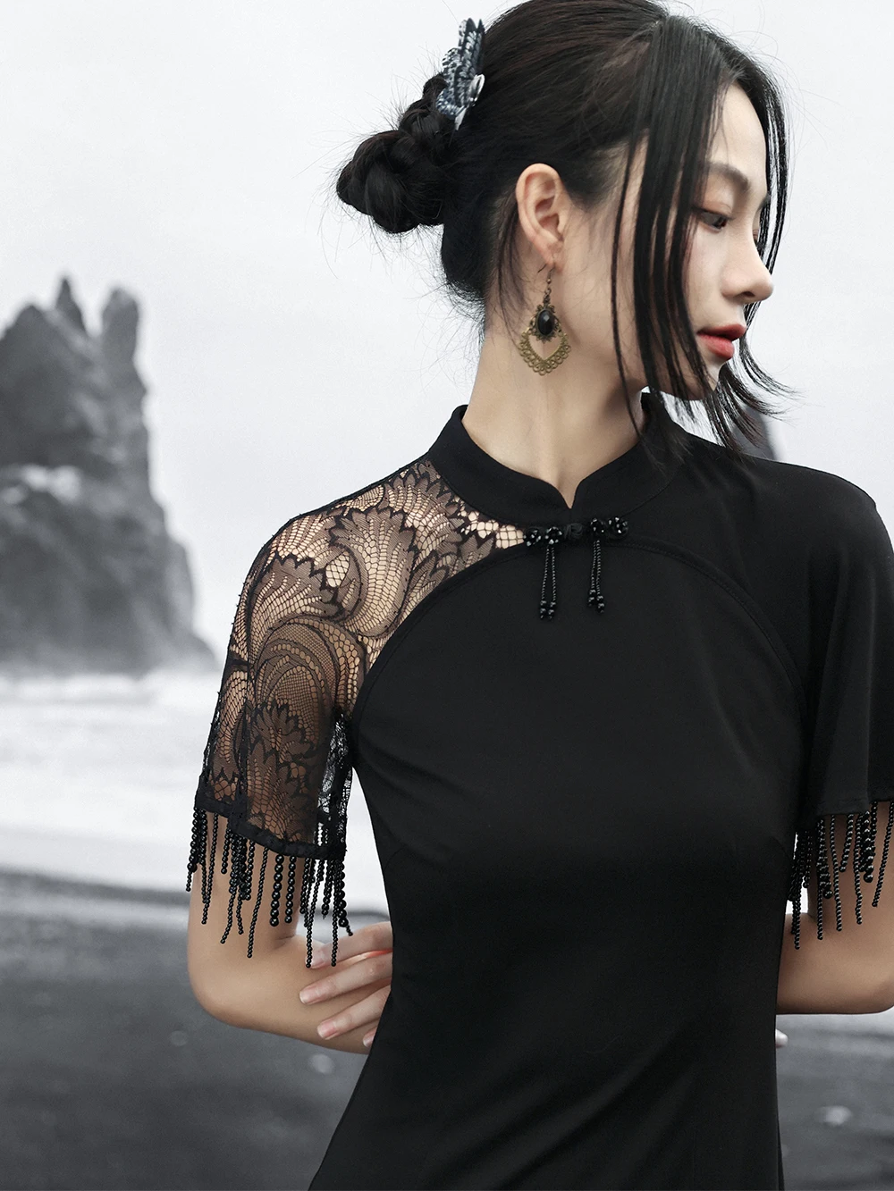 UMI MAO New Chinese Style Dark Dress Is Designed By A Female Niche With A Sexy And Slim Fit The Irregular Dresses Elegant Y2K