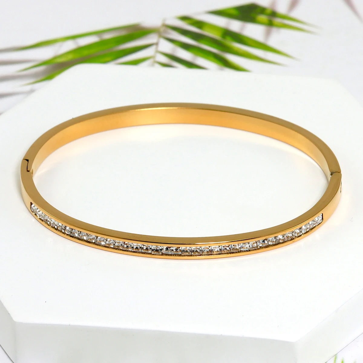 2024 New Design Gold Color Zircon And Nail Bracelet Gold & Bangle For Woman Stainless Steel Screw Brand Jewelry