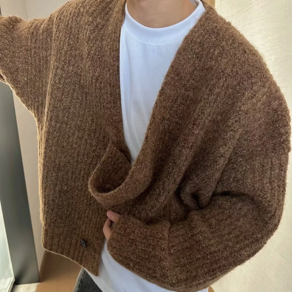 アメリカンスタイル V ネックニットセーターカーディガンメンズソリッドカラーカジュアルルーズフィット冬アウターソフトポリエステル繊維