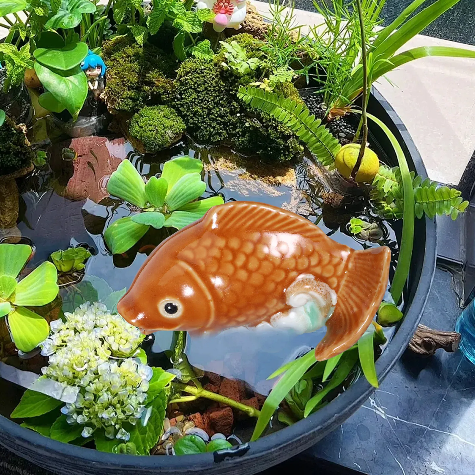 

Керамическая статуэтка карпа: декоративная садовая скульптура в виде рыбки кои, насадка для фонтана, украшение для пруда, аксессуар для уличного пруда с рыбой