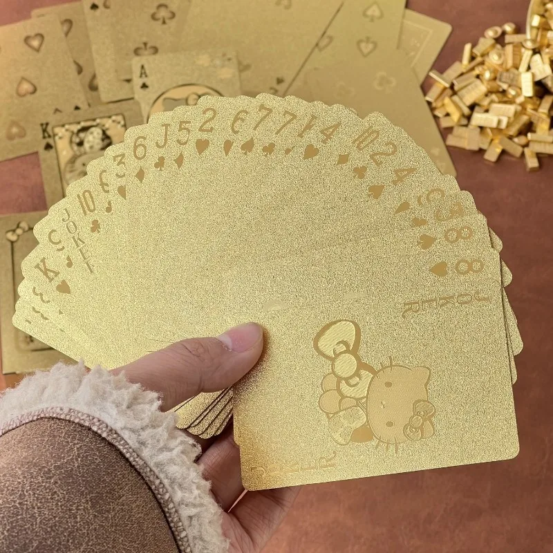 새로운 Sanrio 창의적이고 절묘한 헬로 키티 애니메이션 주변기기 황금 카드 놀이 귀여운 카와이 만화 게임 카드 휴일 선물