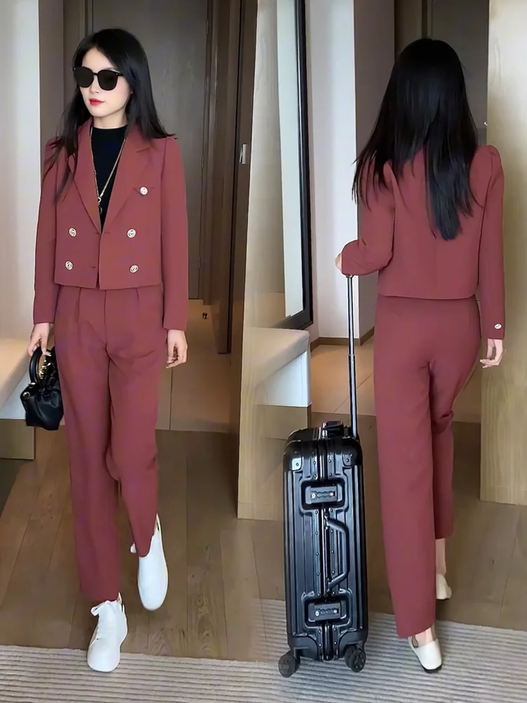 

Повседневный костюм-двойка для женщин: новинка ранней весны 2026 года, комплект из укороченных прямых брюк с высокой талией, утягивающий, для невысоких, размеры S.