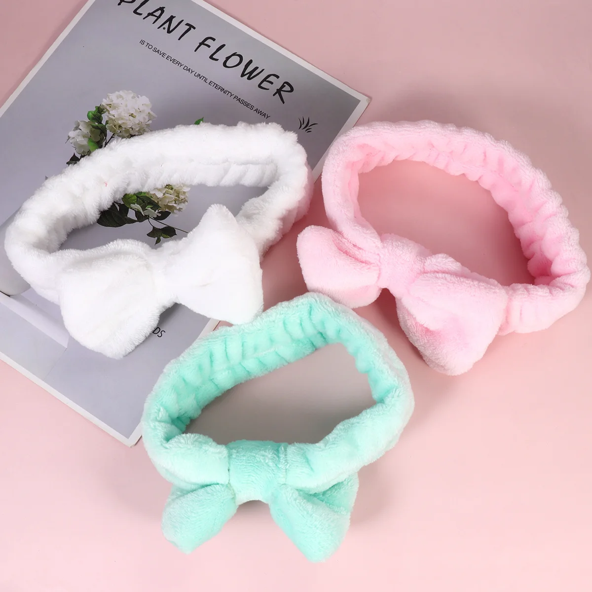 

3Pcs Face Washing Headband Coral Fleece Adorable Bowknot Elastic Makeup Headband Set for Women Girls Hair Accessories (Green