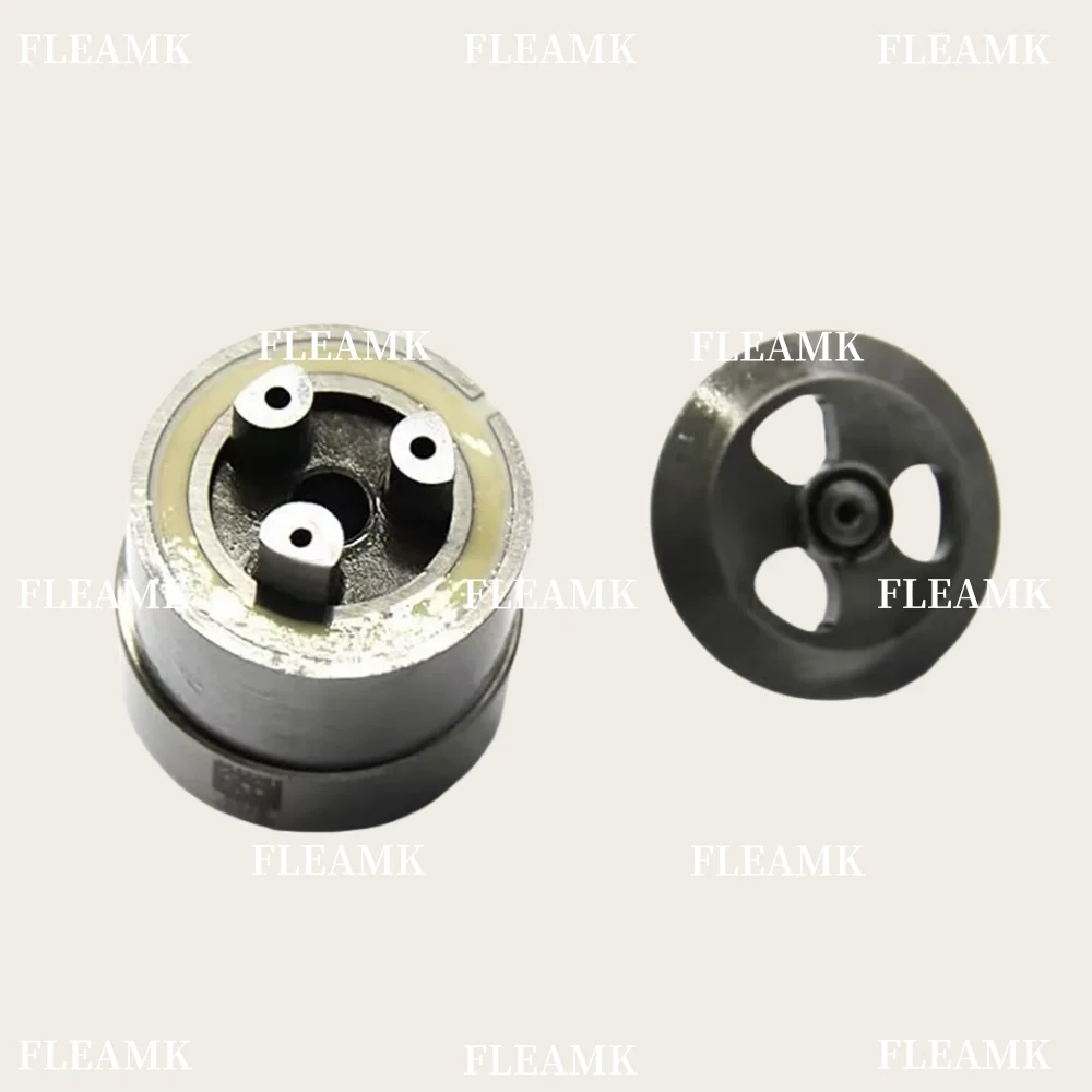 Diesel Common Rail Injector Control Valve 7206-0379 for 20440388 20430583 20500620 21586284 21586290 21586296 BEBE4C00101