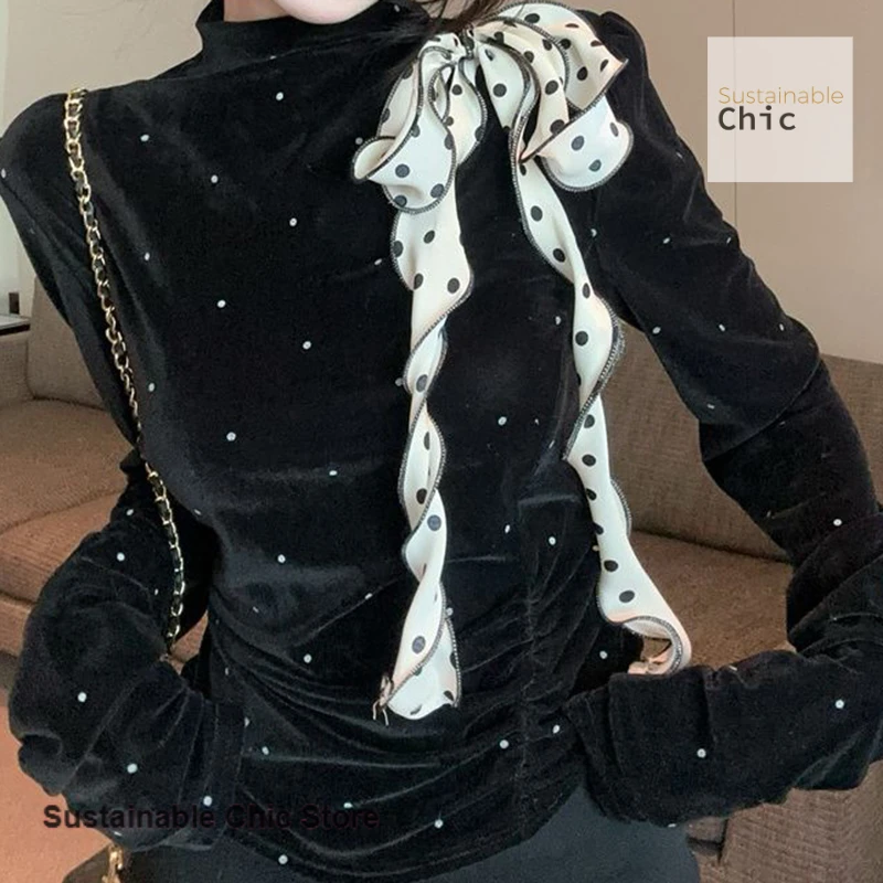 

French fashion design temperament top women's autumn and winter new retro polka-dot velvet pleated lace-up casual T-shirt autumn