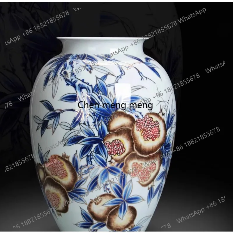 Living room, ceramics, hand-painted blue and white porcelain, vases, ornaments