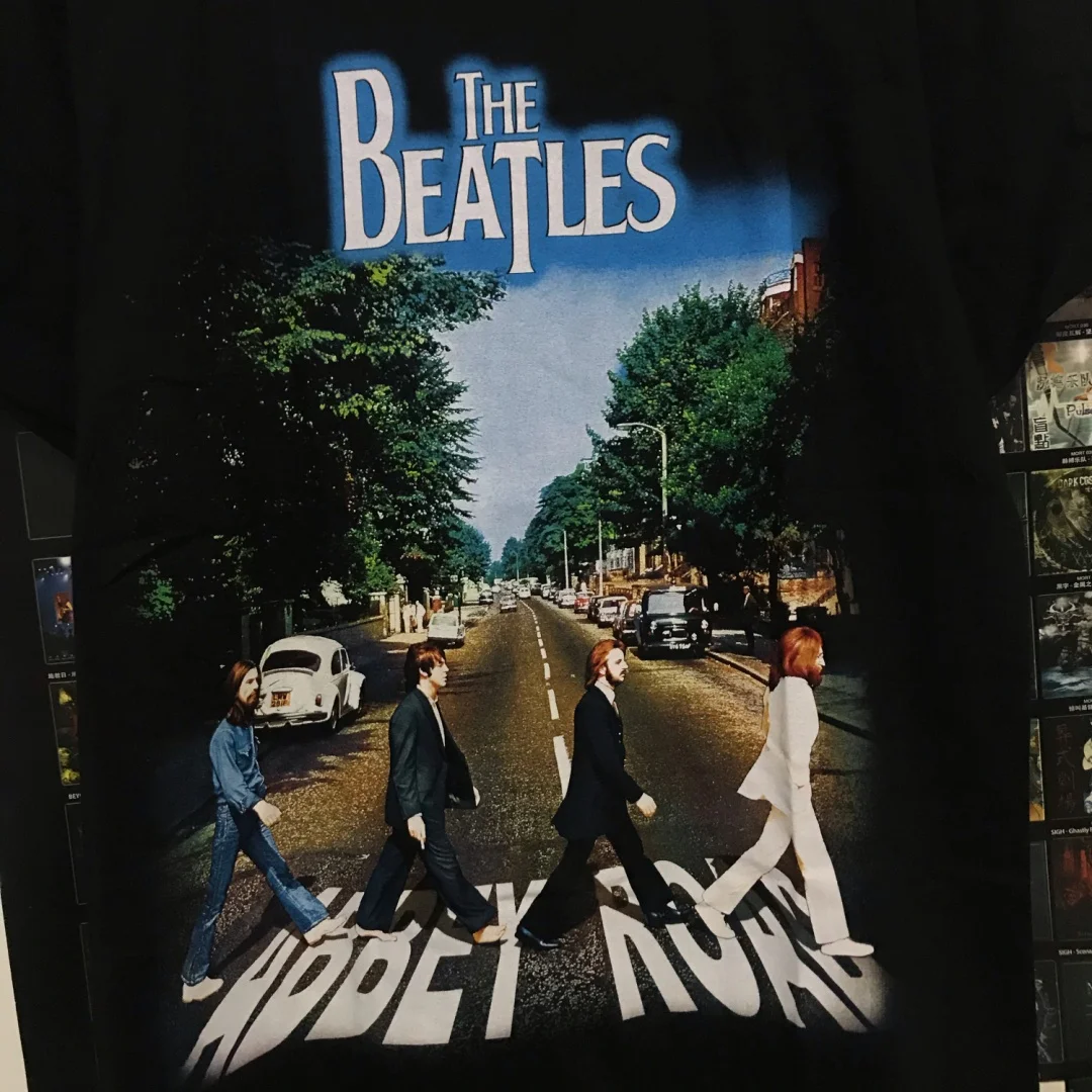 خمر روك قصيرة الأكمام تي شيرت بواسطة البيتلز الصيف موضة القطن الخالص تي شيرت رجالي ملابس الأطفال المحملة Y2k امرأة