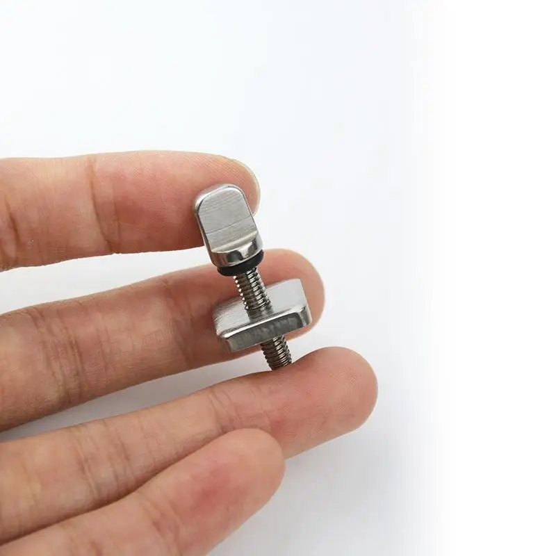 1Pcs M4 Surf Fin Bolt Rust-Proof Stainless Steel Surfboard Tail Fin Replace Screw for Surfing Enthusiasts Repair Supplies