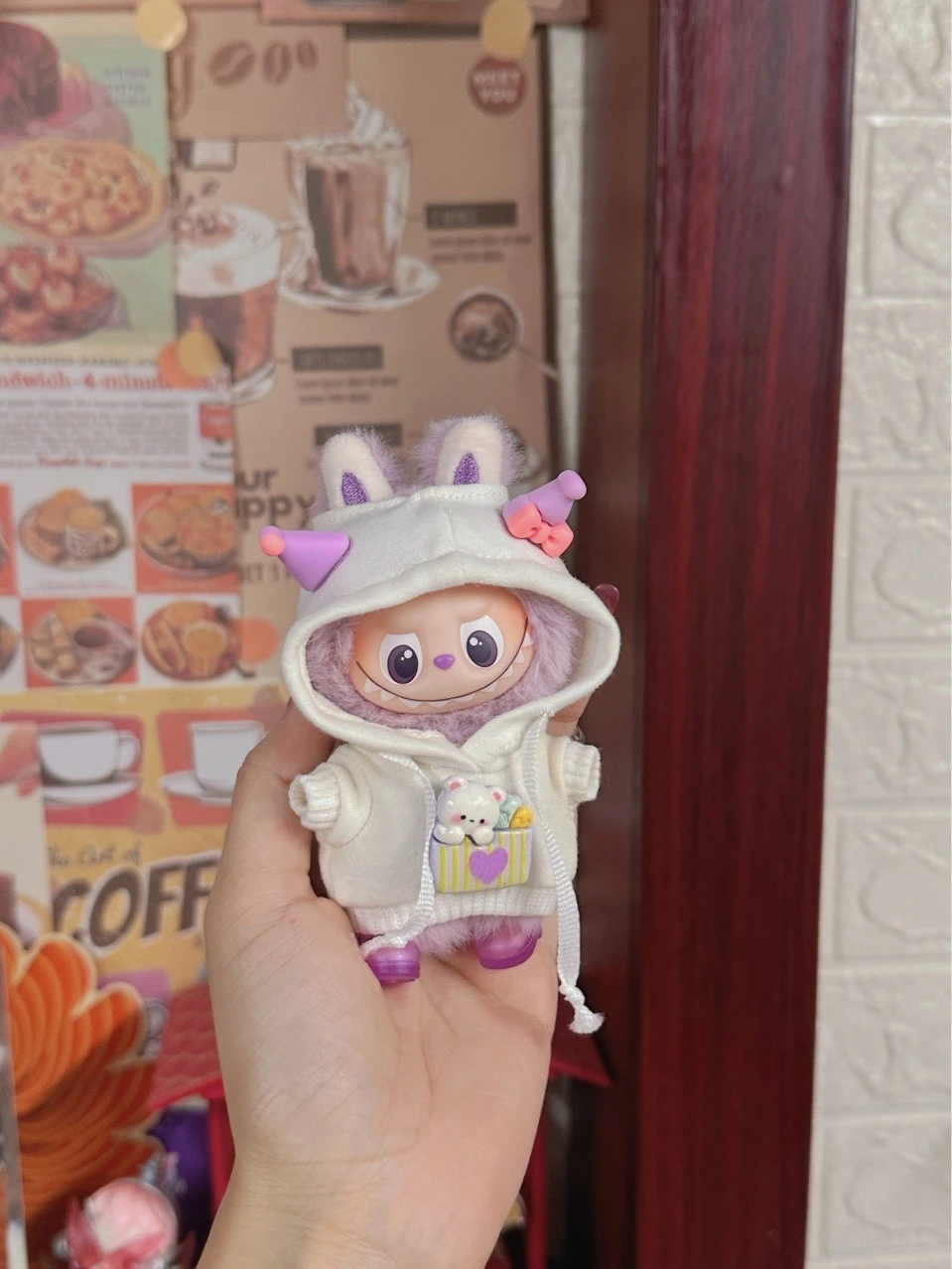 10cm ラブブ用服 第4世代 ミニピン フォーラブシリーズ フード付きスポーツウェア スウェットシャツ リブ編み裾デザイン キュートなアニマルスタイル