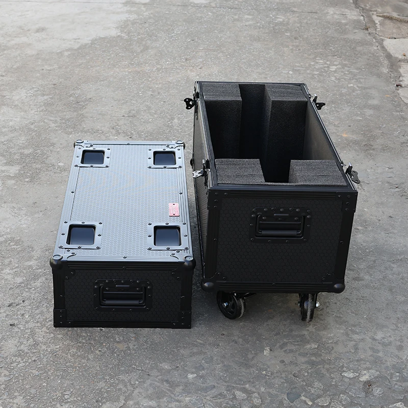 All in Black 32inch Universal Single LCD LED TV ATA Flight Case W/4X4