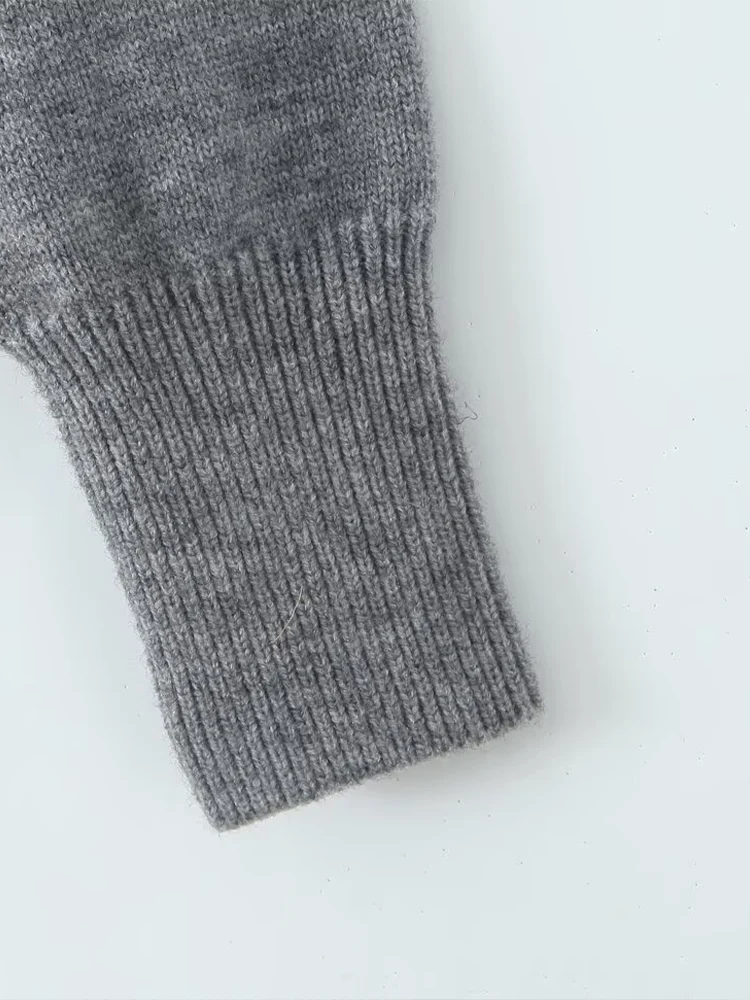 Jesienny nowy damski sweter w stylu francuskim retro, prosty, modny, z długim rękawem, seksowny, z odkrytym ramieniem lub bez ramiączek.