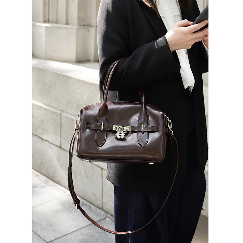 Весна 2026, модный минималистичный дизайн