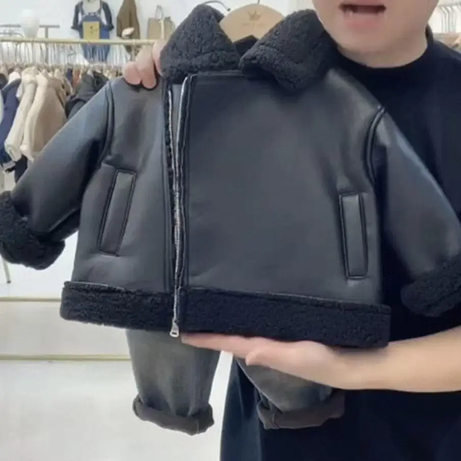 

Новые куртки для мальчиков, плотные кожаные детские пальто, верхняя одежда для маленьких детей, зима-осень, 2025-168