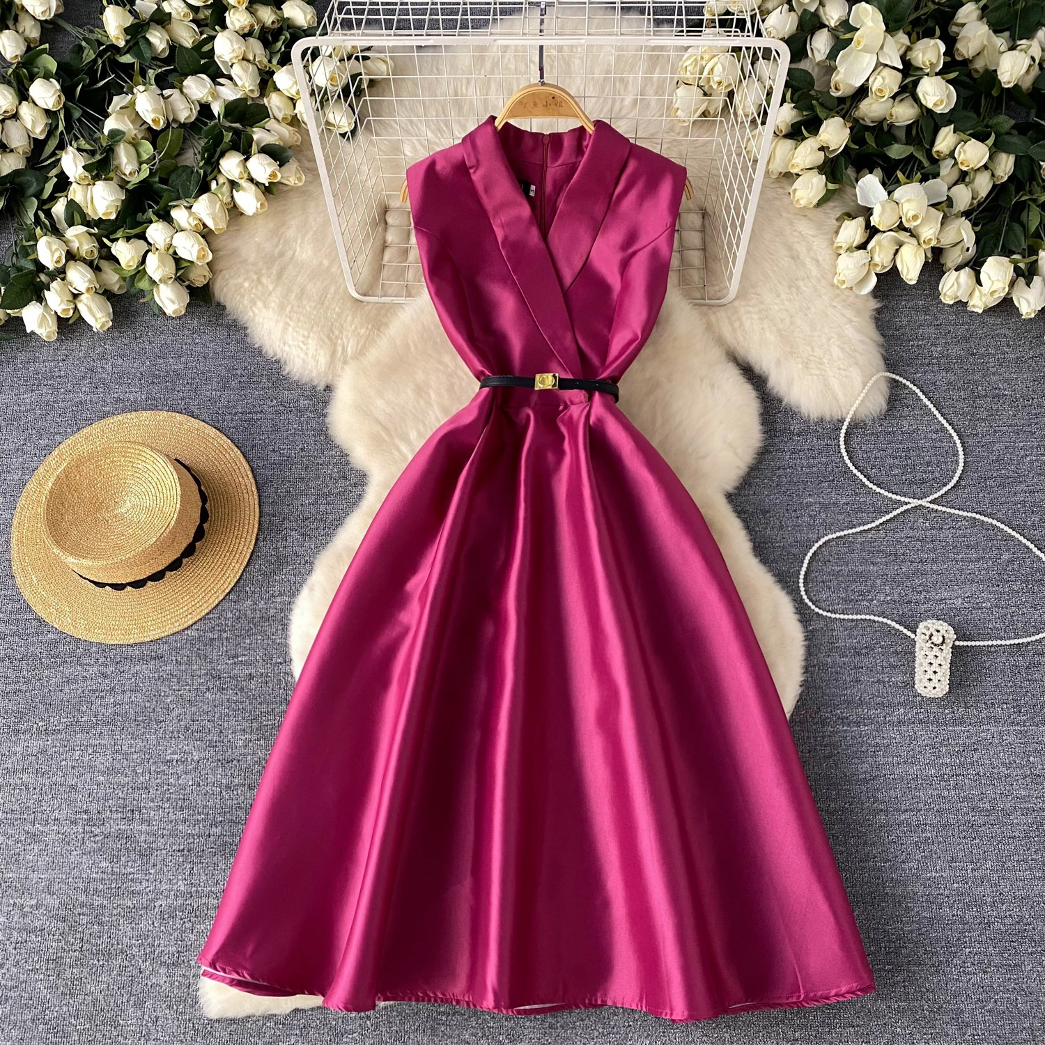 High Quality Elegant Stain Dress For Women Europe Fashionable Deep V Neck Collar Sleeveless Waist Large Size Dresses