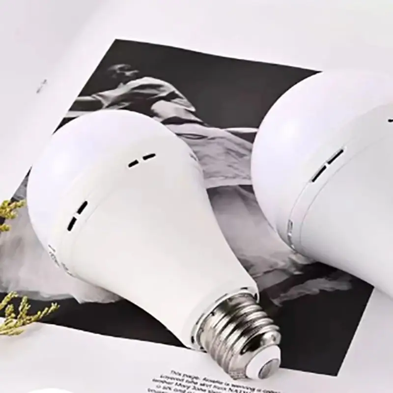 7 واط 9 واط 12 واط 15 واط LED ضوء الطوارئ لمبة قابلة للشحن توفير الطاقة مصباح للمنزل انقطاع التيار الكهربائي النسخ الاحتياطي المحمولة يده ضوء