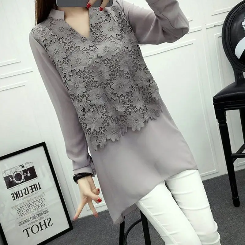 

Female Clothing Vintage Solid Color Chiffon Lace Patchwork Midi Blouse 2024 Spring Autumn Loose Elegant V-Neck Hollow Out Shirt