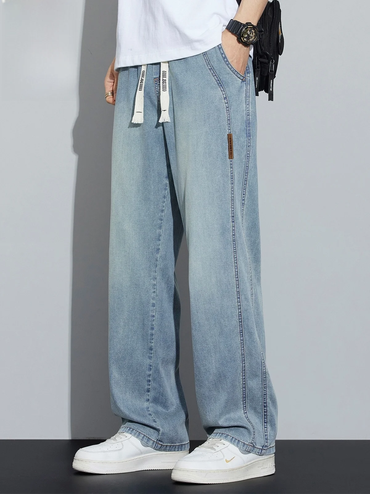 

Men's Slim Fit Ice Silk Denim Jeans Casual Lightweight American Style Summer Straight Leg Trousers Youth Trendy