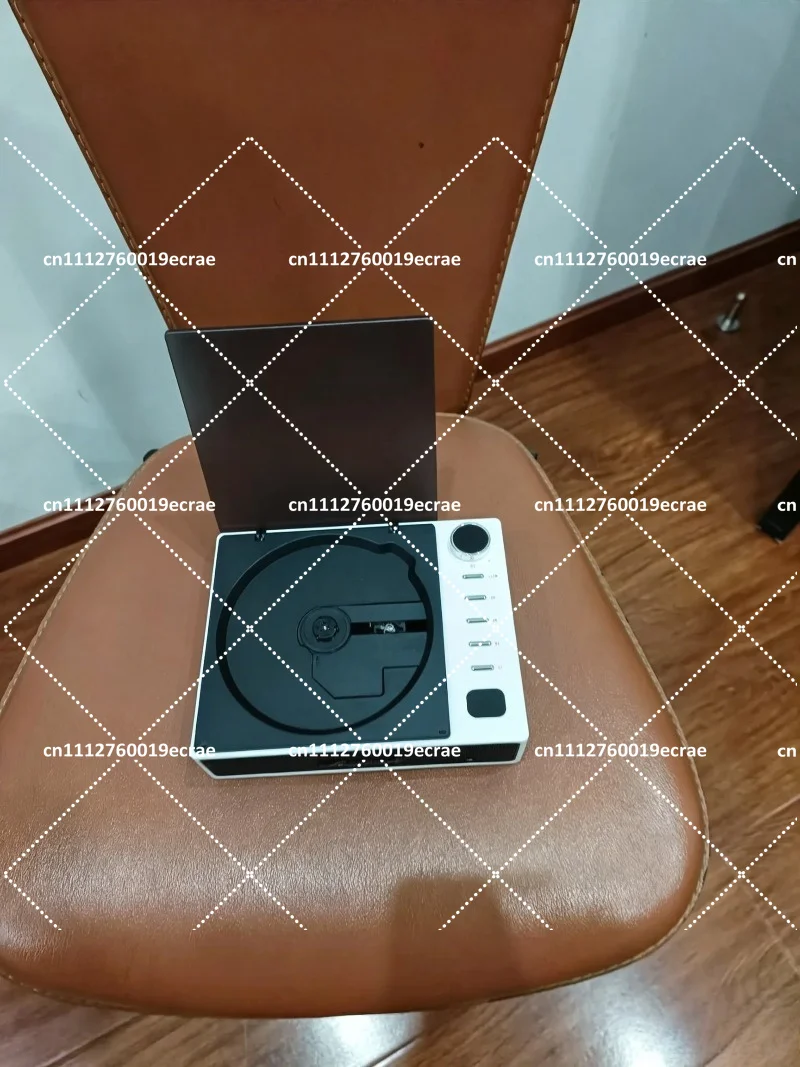 Retro CD Player with Bluetooth Speaker, Portable Multifunctional Music Player with Screen, 3.5mm Audio Cable, 5V-2A Charging