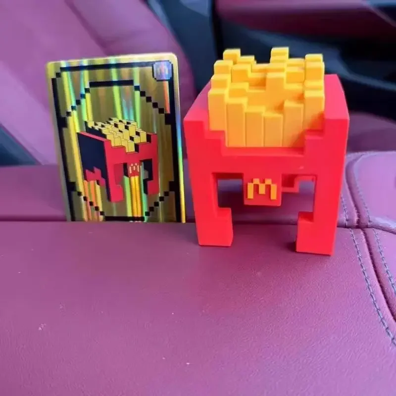 2025 Kawaii Happy Mealของเล่นอะนิเมะตัวเลขขายส่งกล่องตาบอดZombie HamburglaรูปFigurineคริสต์มาสของขวัญของเล่นเด็ก