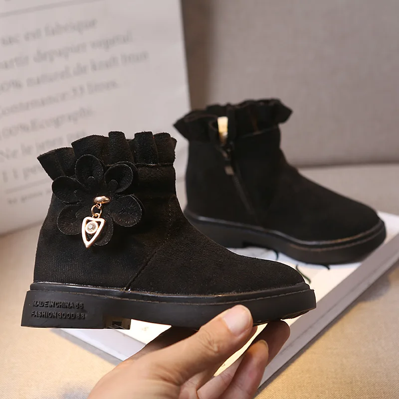 Zapatos niina Warm Girl Snow Boot Winter Soft Soled Kid stivaletto in peluche stivale in cotone scarpa da bambino medio-grande scarponi da