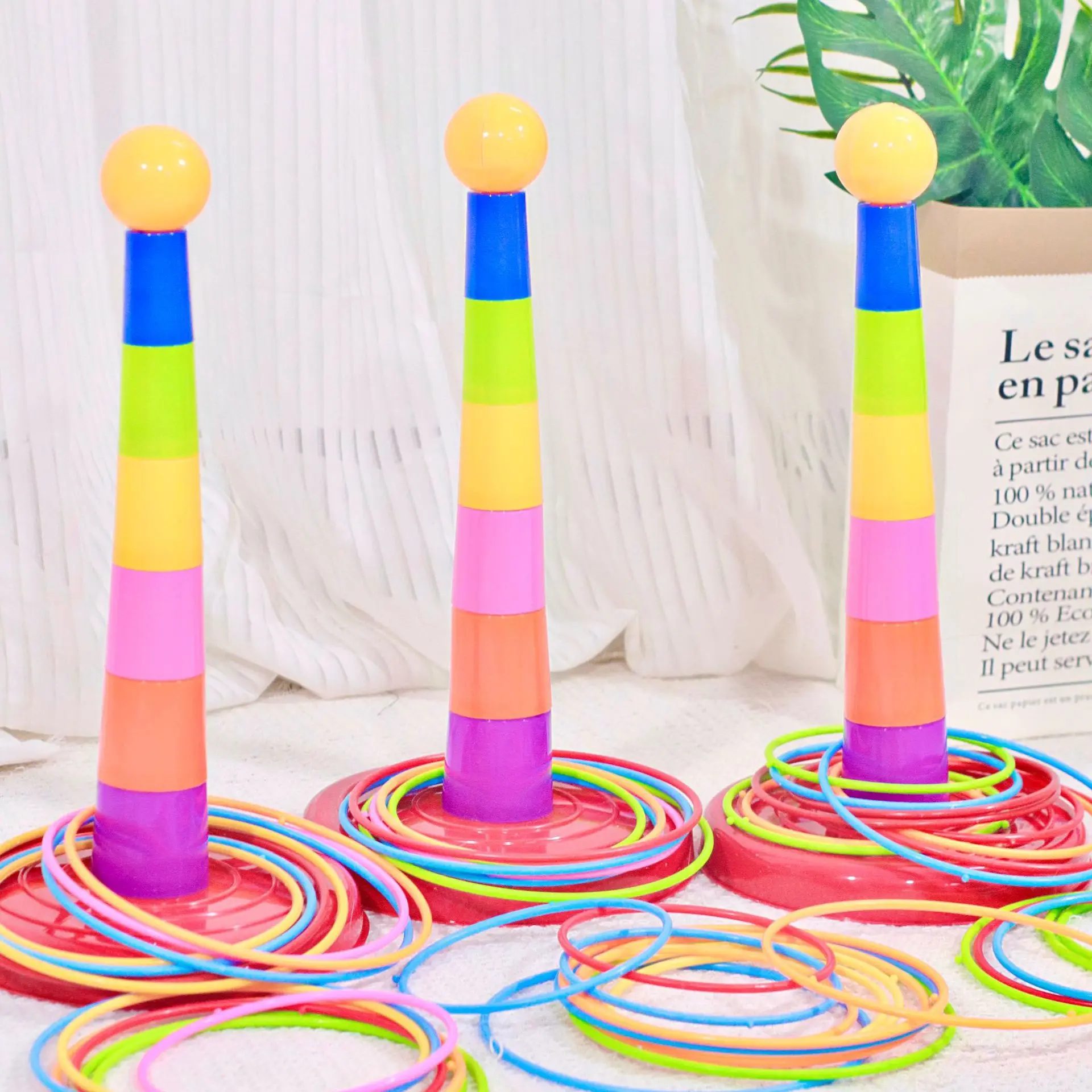 

4 Size Random Color Plastic Rings+Rainbow Tower Kids Ring Toss Booth Carnival Sports Toys Throwing Speed Agility Training Games