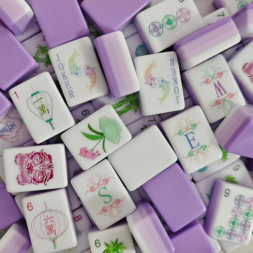 

Portable American Mahjong Game Set, OMHJGO Light Purple 4-Layer Acrylic Engraved Mah Jongg Tiles for Entertainment & Gifting