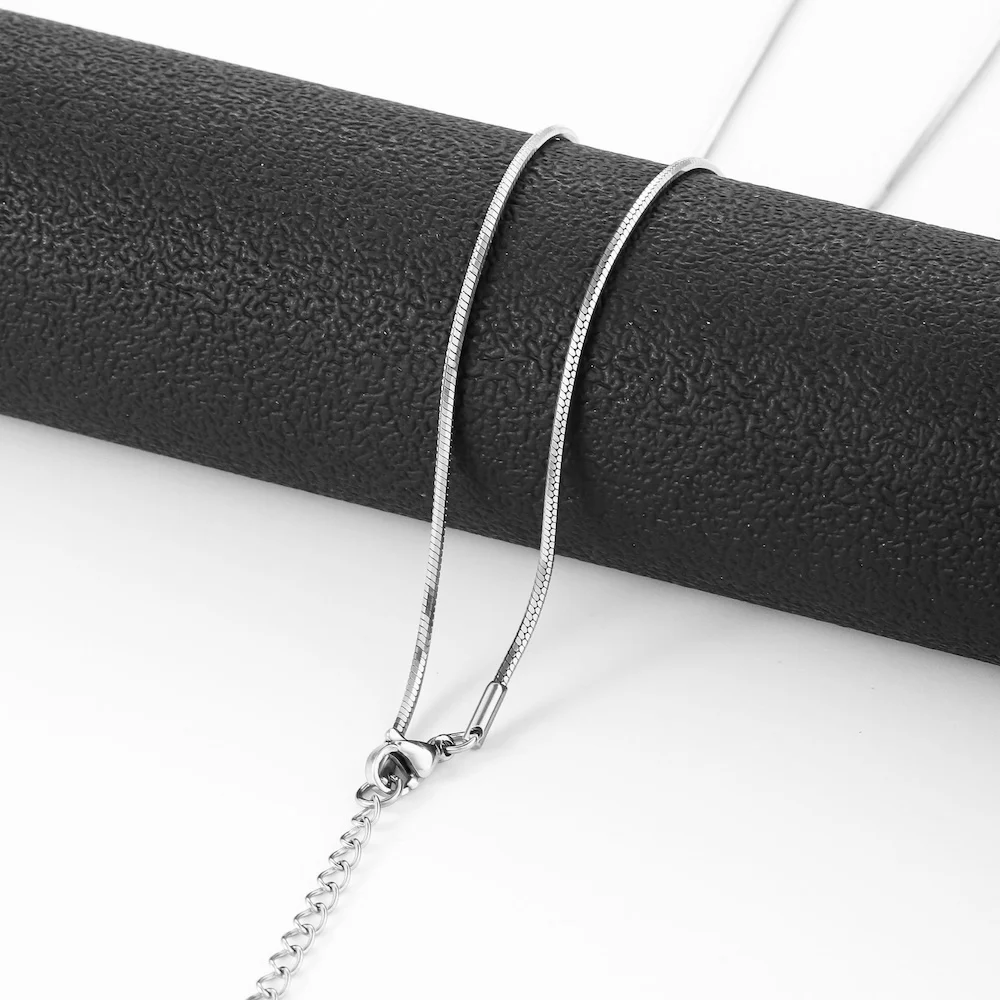 1,2 mm goldfarbene Edelstahl-Halskette für Männer, achteckige Schlangenkette für Frauen, Hip-Hop-Schmuckzubehör – Detail 6