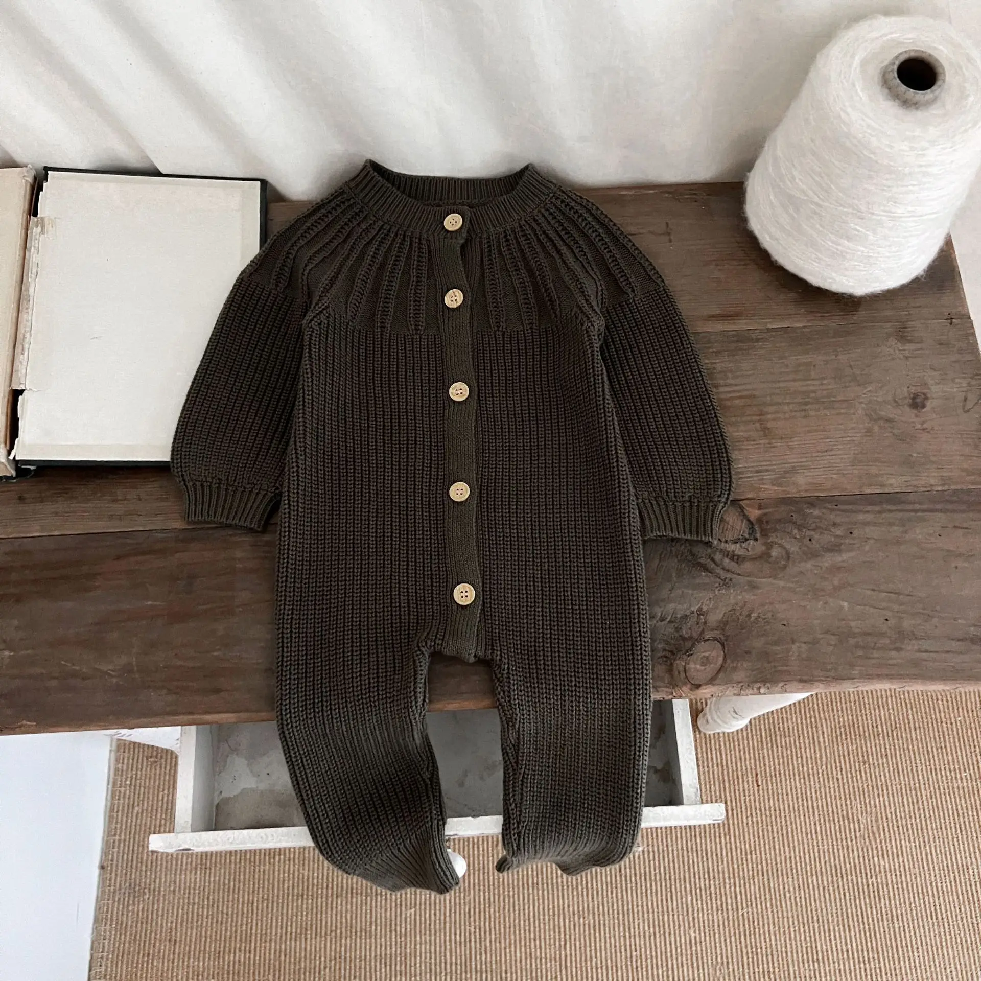 Ins Autumn Baby Boys Jumpsuit Cotton Knitted Solid Buttons Long Sleeve O-neck Infant Boys Bodysuit Toddler Boys Rompers