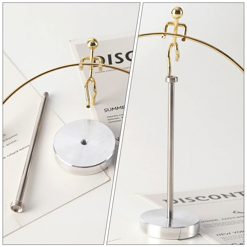

Durable Small Iron One-Legged Man Tumbler Balance Ball Weightlifting Desktop Ornament for Home Office Decoration