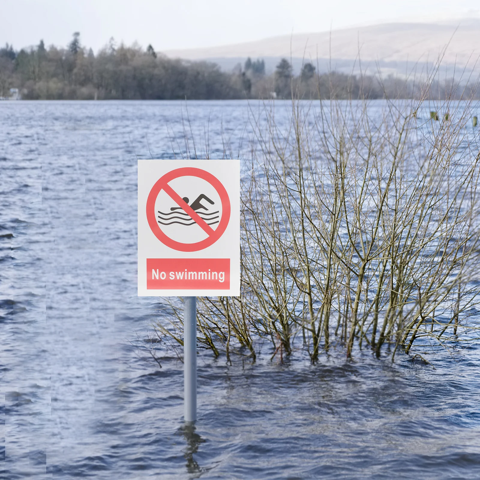 

No Swimming Sign Durable Pool Side Decoration Safety Warning Security Sign for Swimming Pools Ponds Hotels Bars