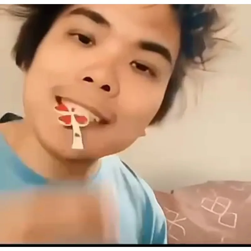 プロの幸運のクローバーハートポーカーカードマジックトリック-ラブ＆フォーチュンマジシャンギミックツール用クローズアップ視覚錯覚プロップ