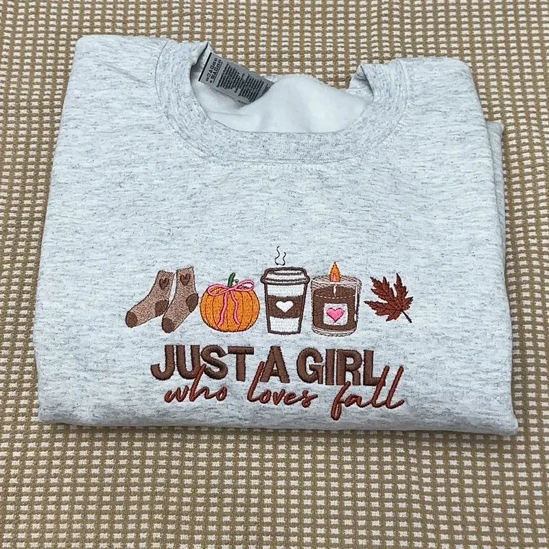 

Embroidery T-shirt Oversized Loose Style Casual Pullover Cozy Comfortable Fabric Daily Wear Unisex Fashion Top 2025 Trending